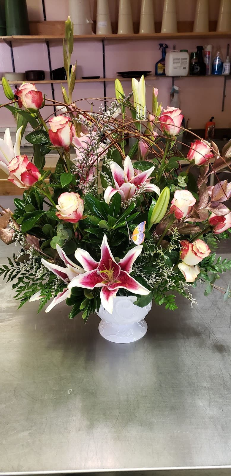 King's Gifts & Floral - Image 1