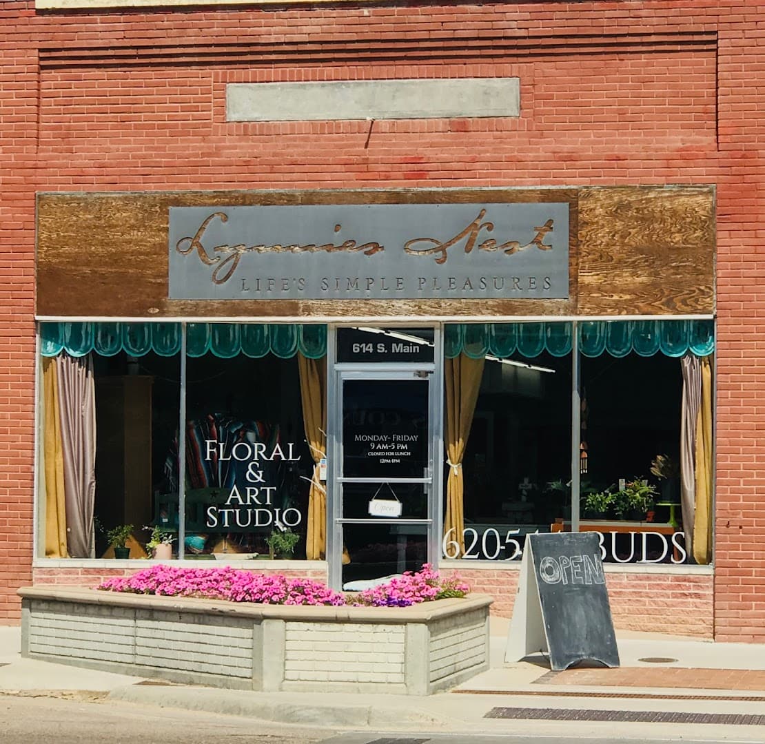 Lynnie's Nest Floral Art Studio by Erica Nordling - Image 1