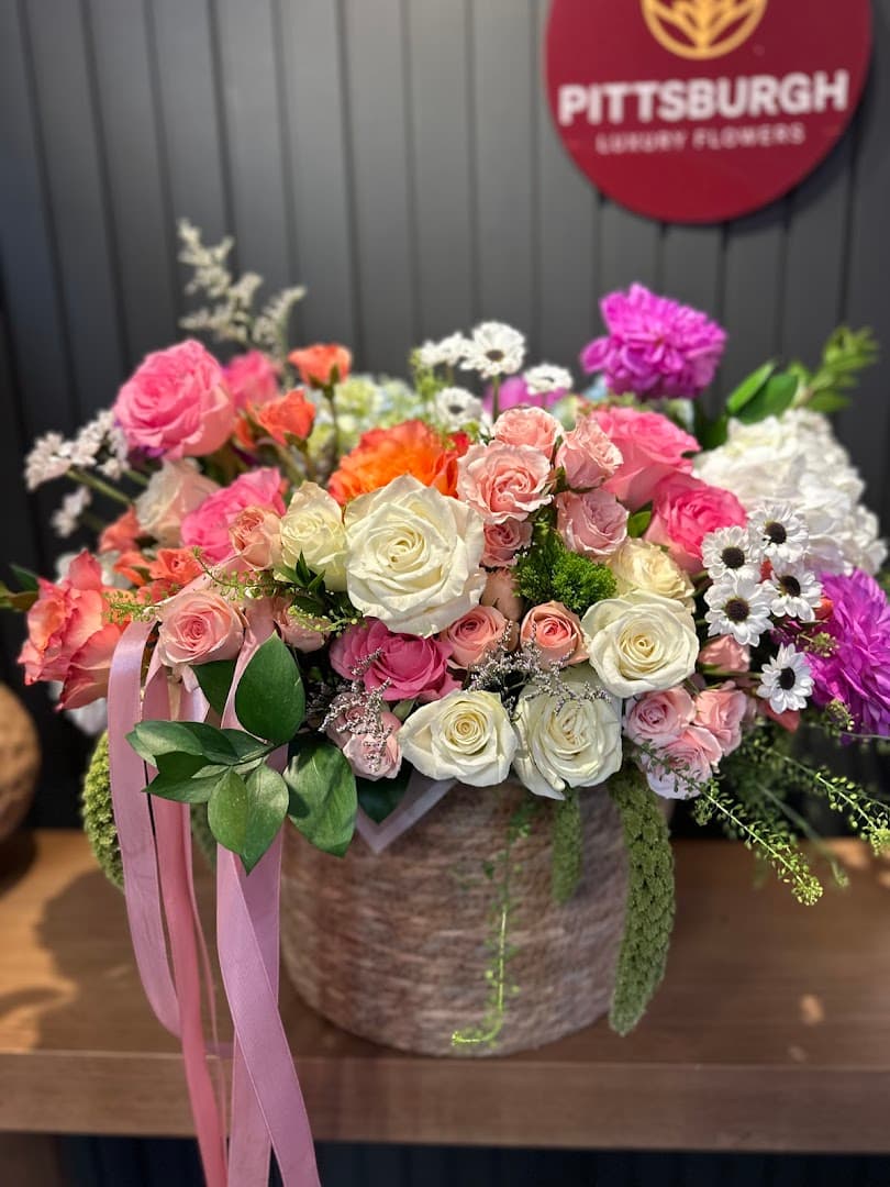 Pittsburgh luxury flowers - Image 1