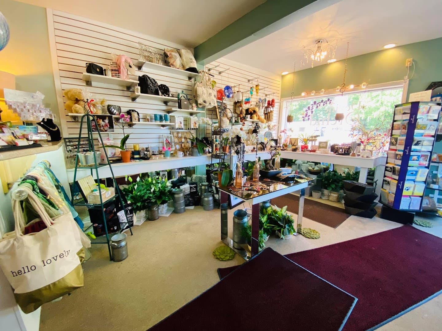 Devine Orchids florist - Image 1