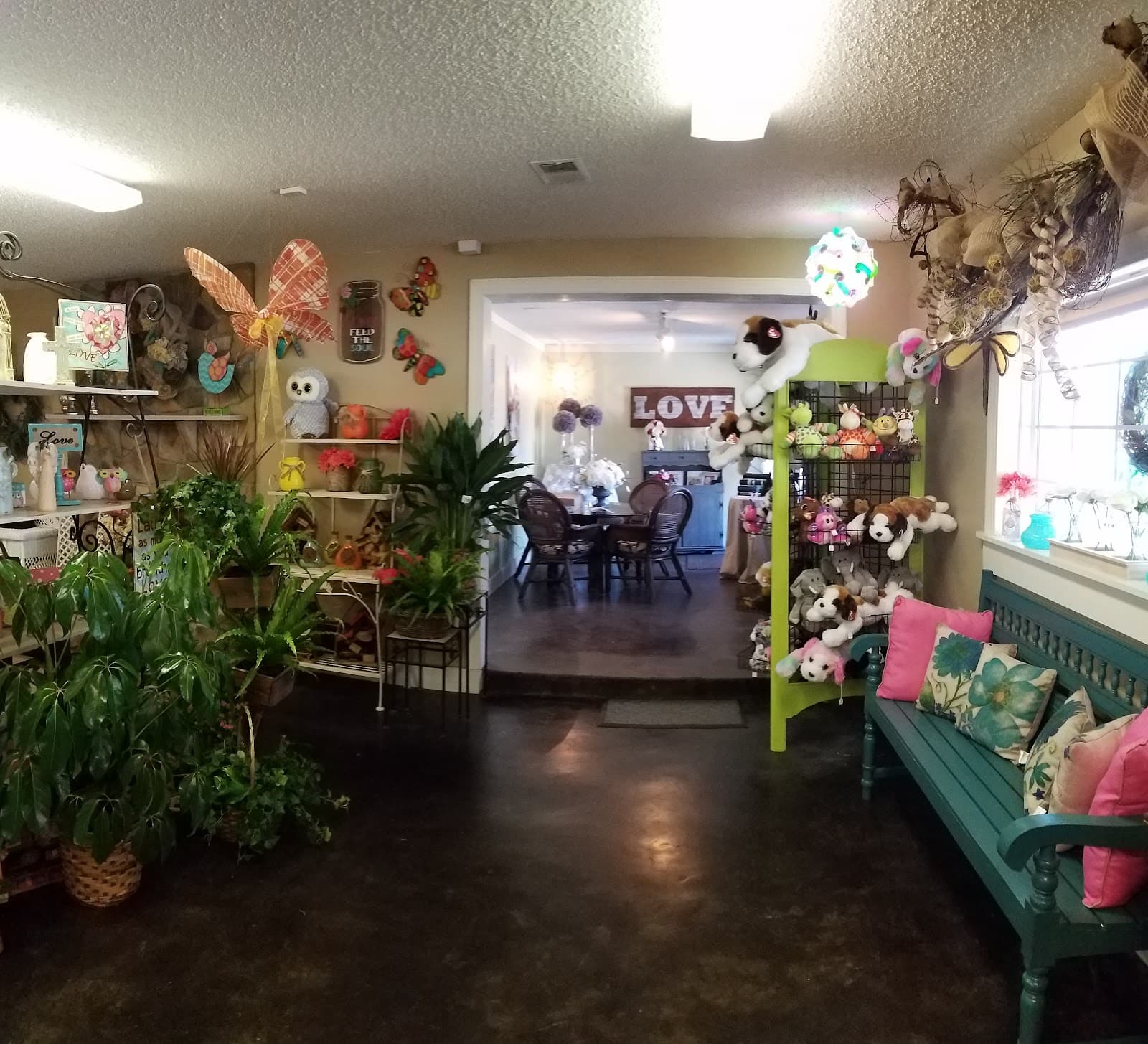 Bells and Blooms Florist - Image 1