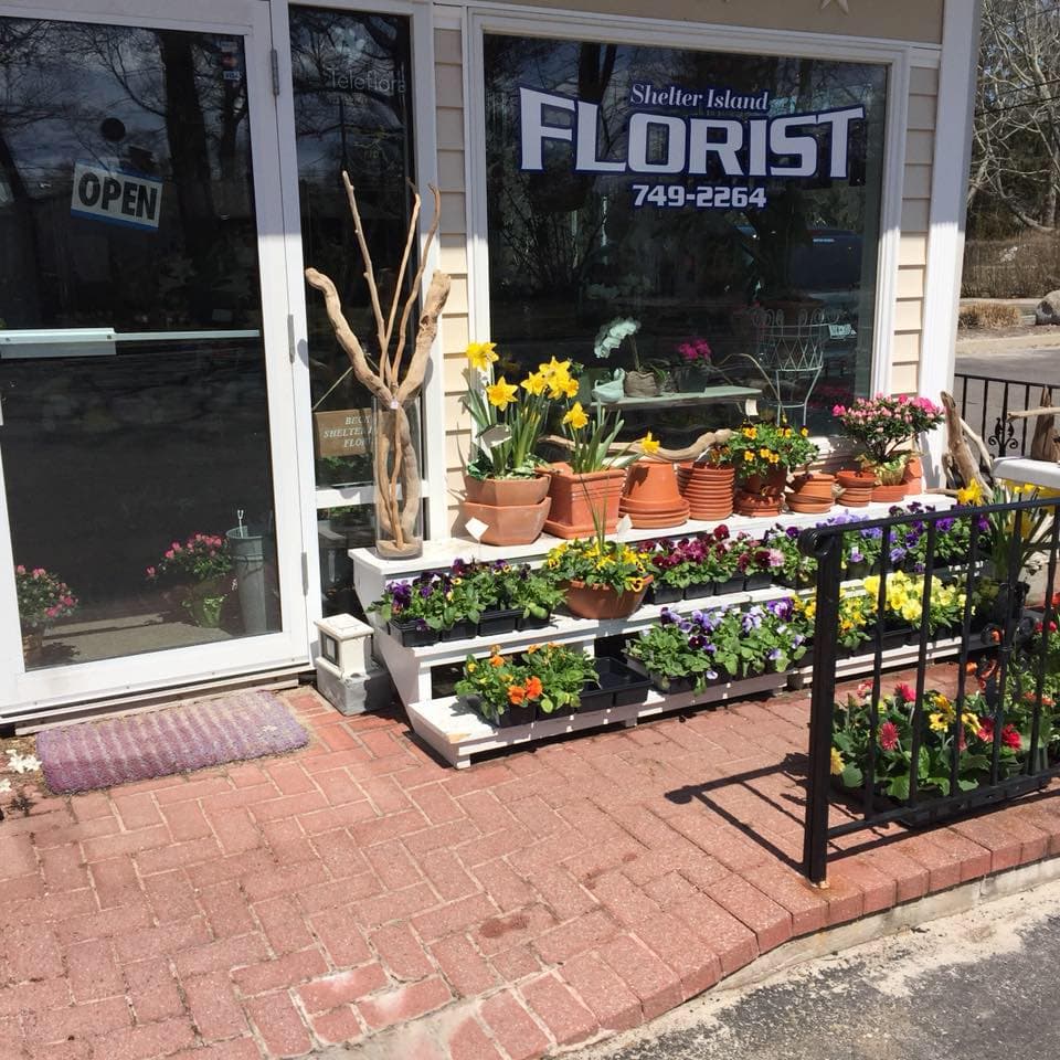 Shelter Island Florist - Image 1