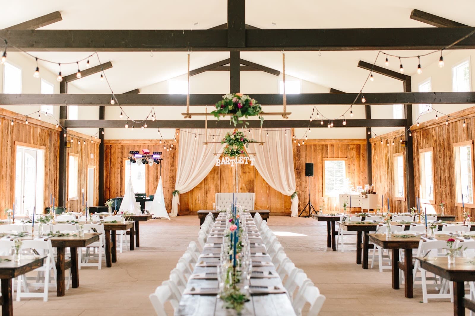 Flower Garage - Image 1