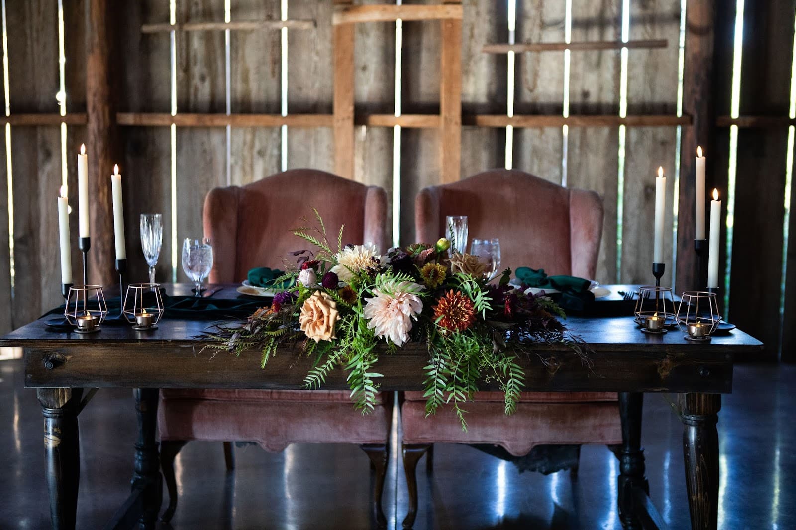 Trellis Florals - Image 1