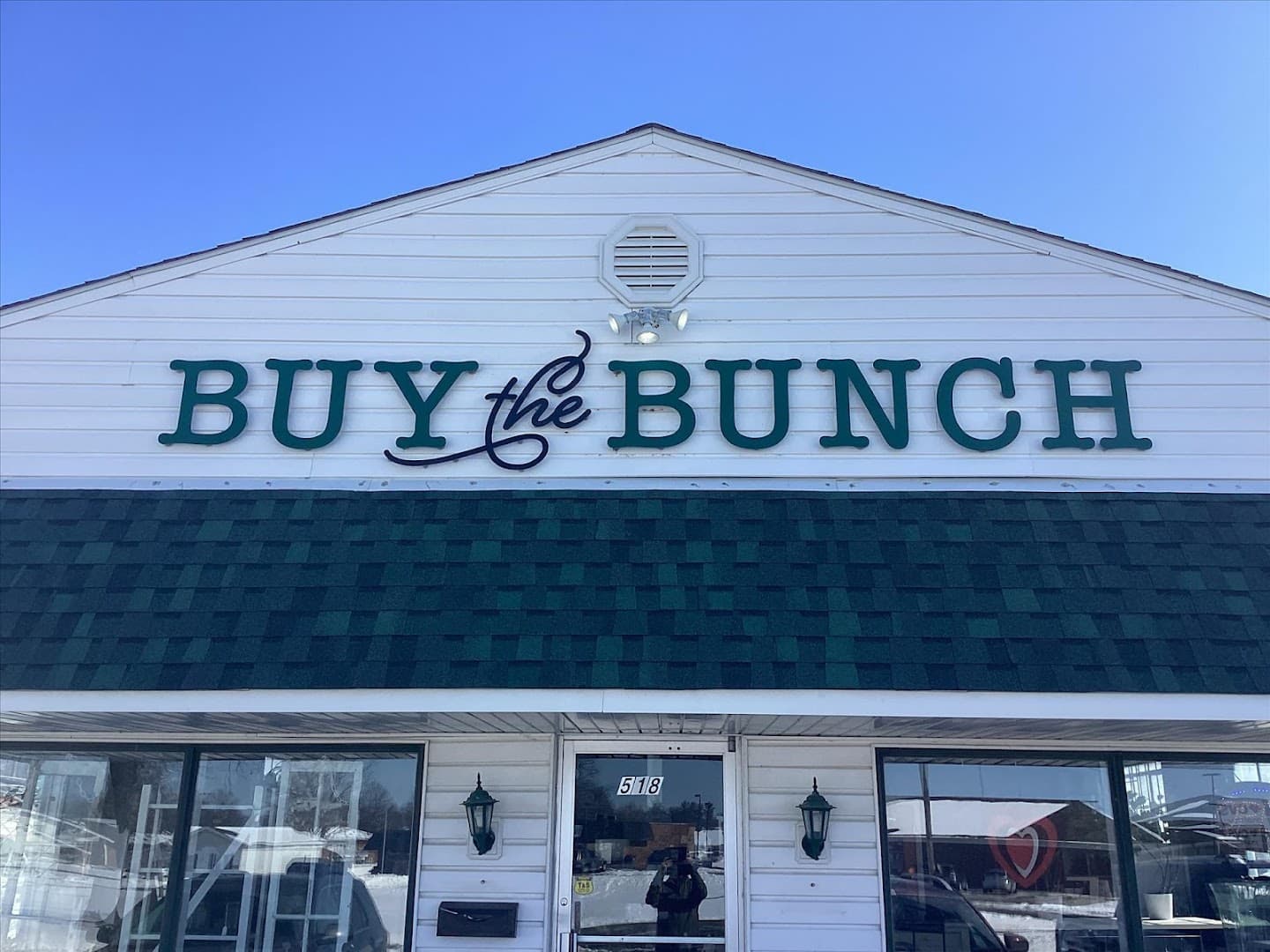 Buy The Bunch Florist - Image 1