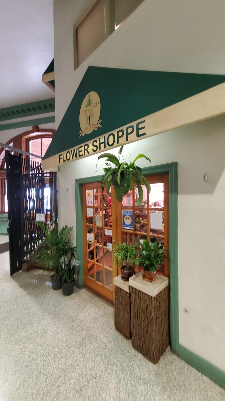 Redwood Florist - Image 1