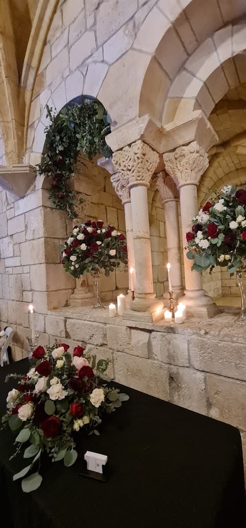 French Floral Designs - Image 1