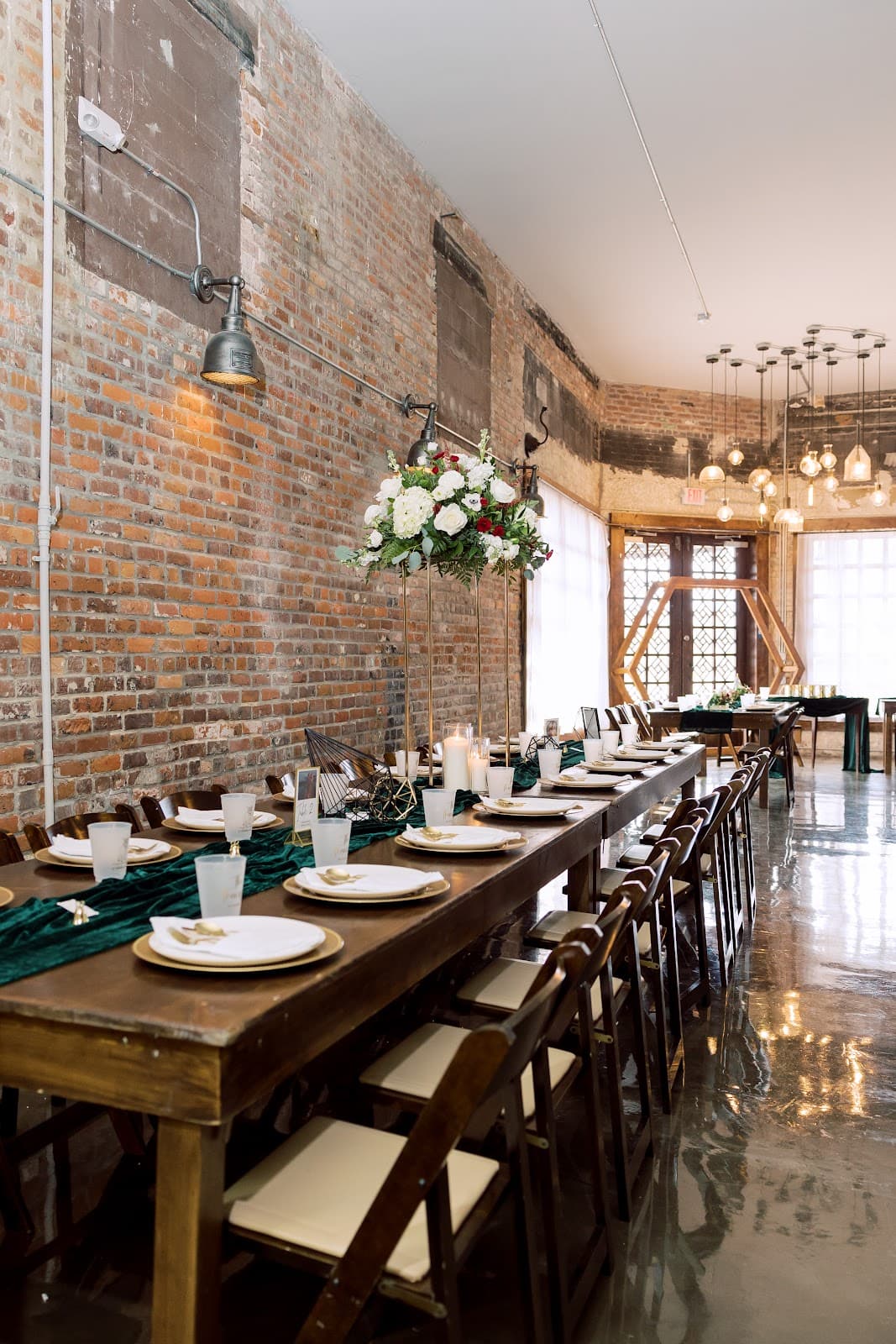 J.Lea Florals - Image 1