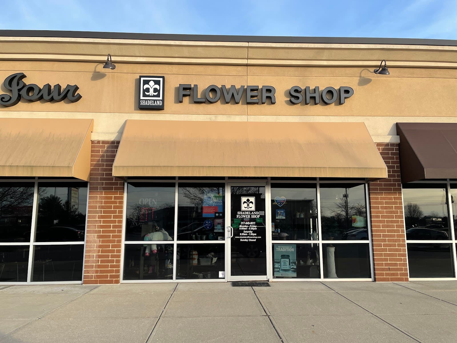 Shadeland Flower Shop - Image 1