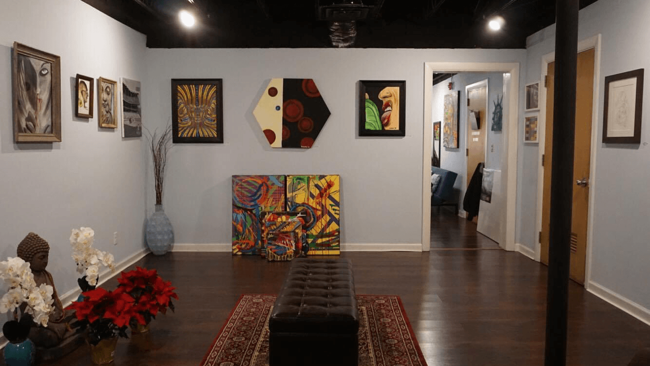 Three Roses Studio - Image 1