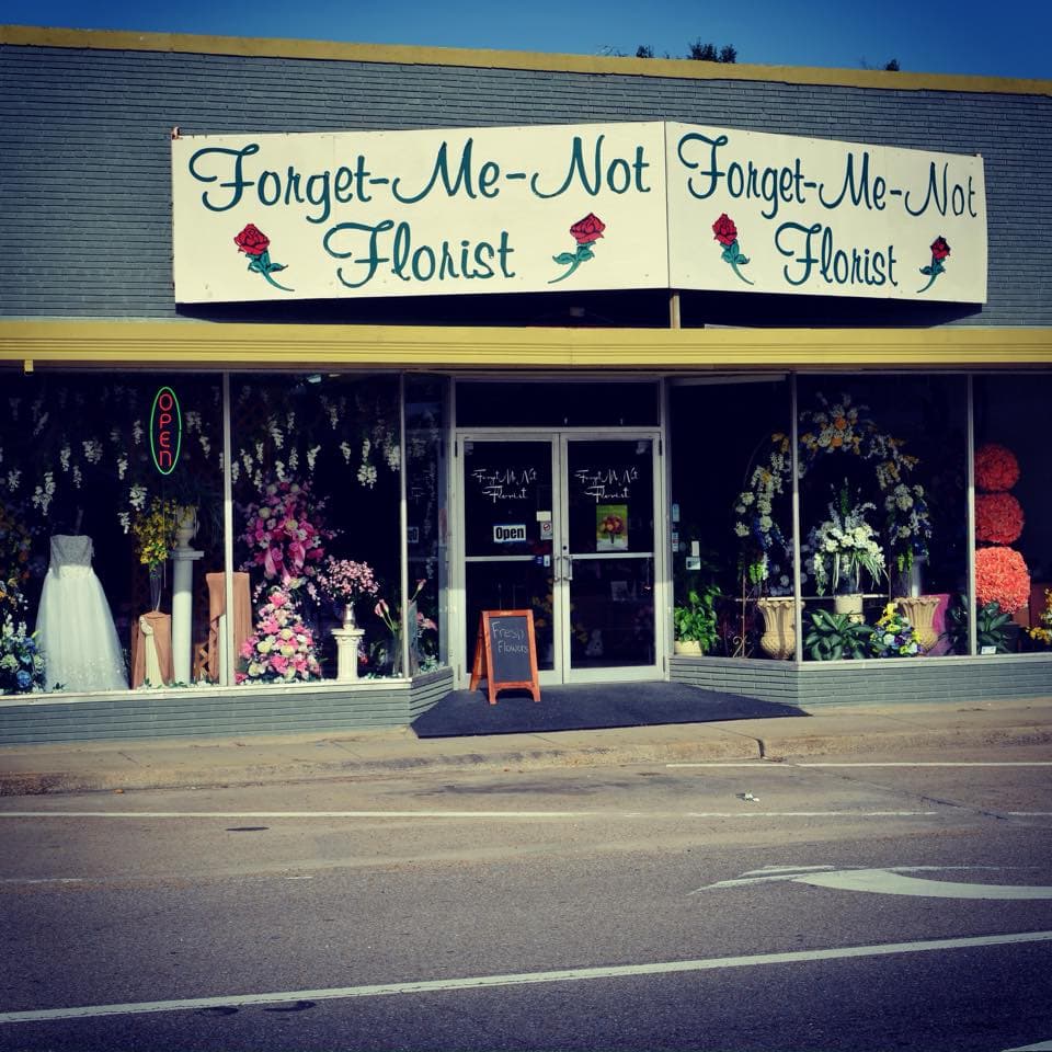 Theresa Cuevas Floral Design - Image 1