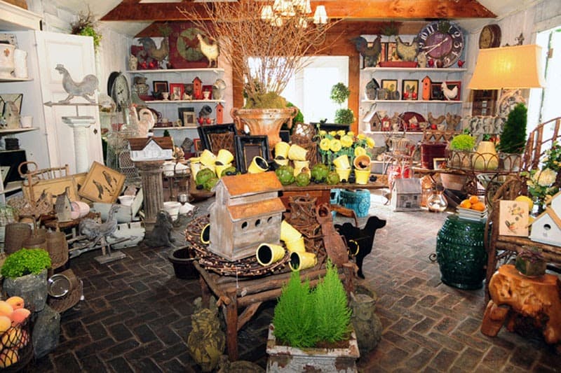 Leonhard's Florist & Greenhouses - Image 1