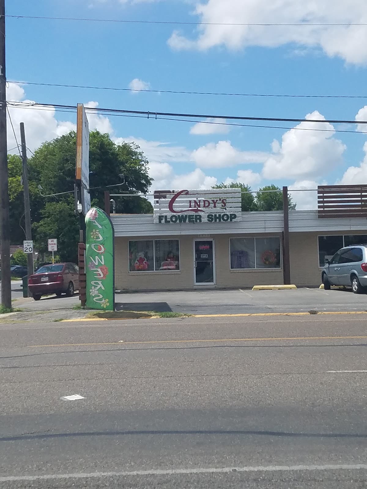 Cindy's Flower Shop - Image 1