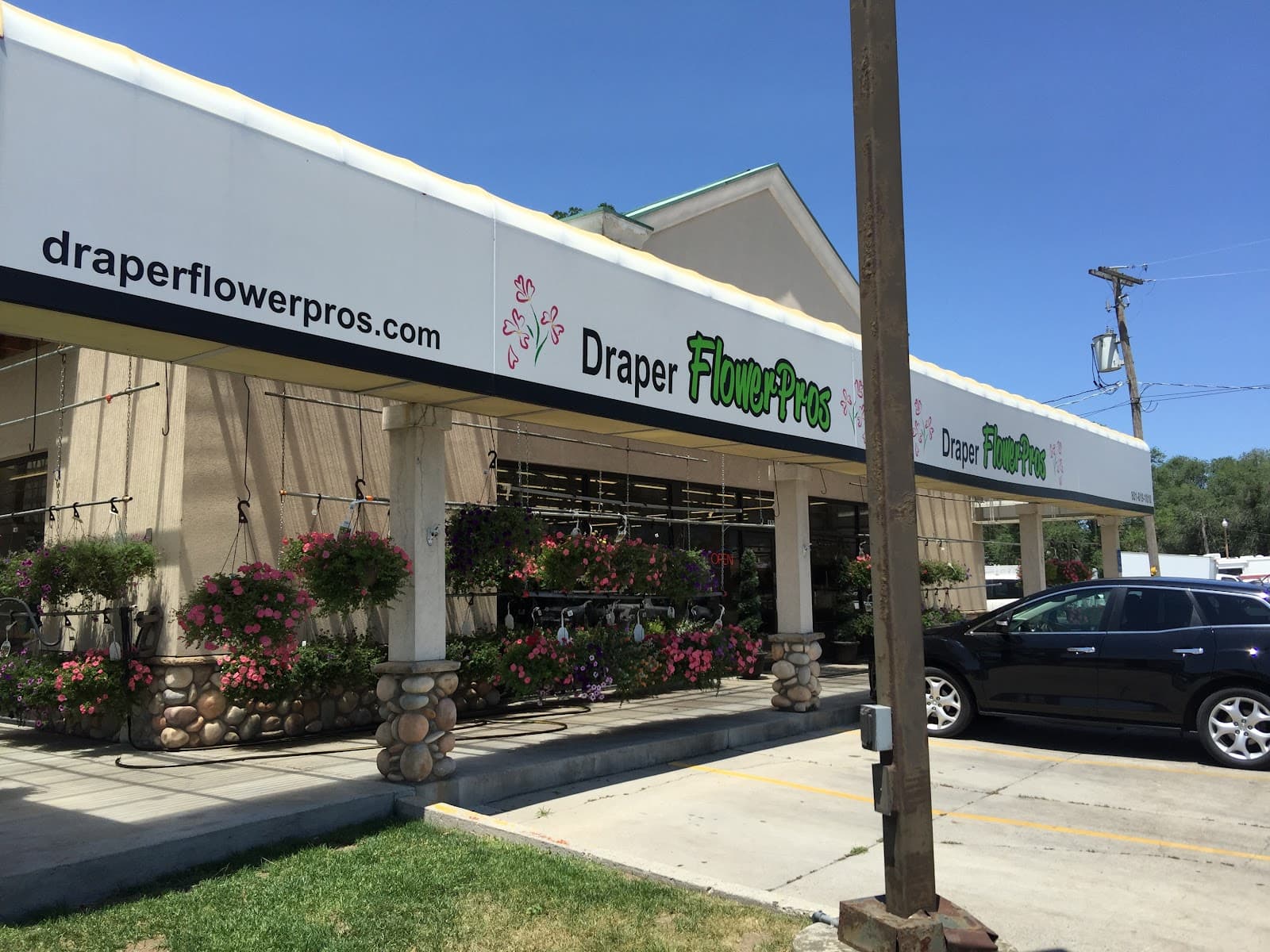 Draper Flower Pros - Image 1