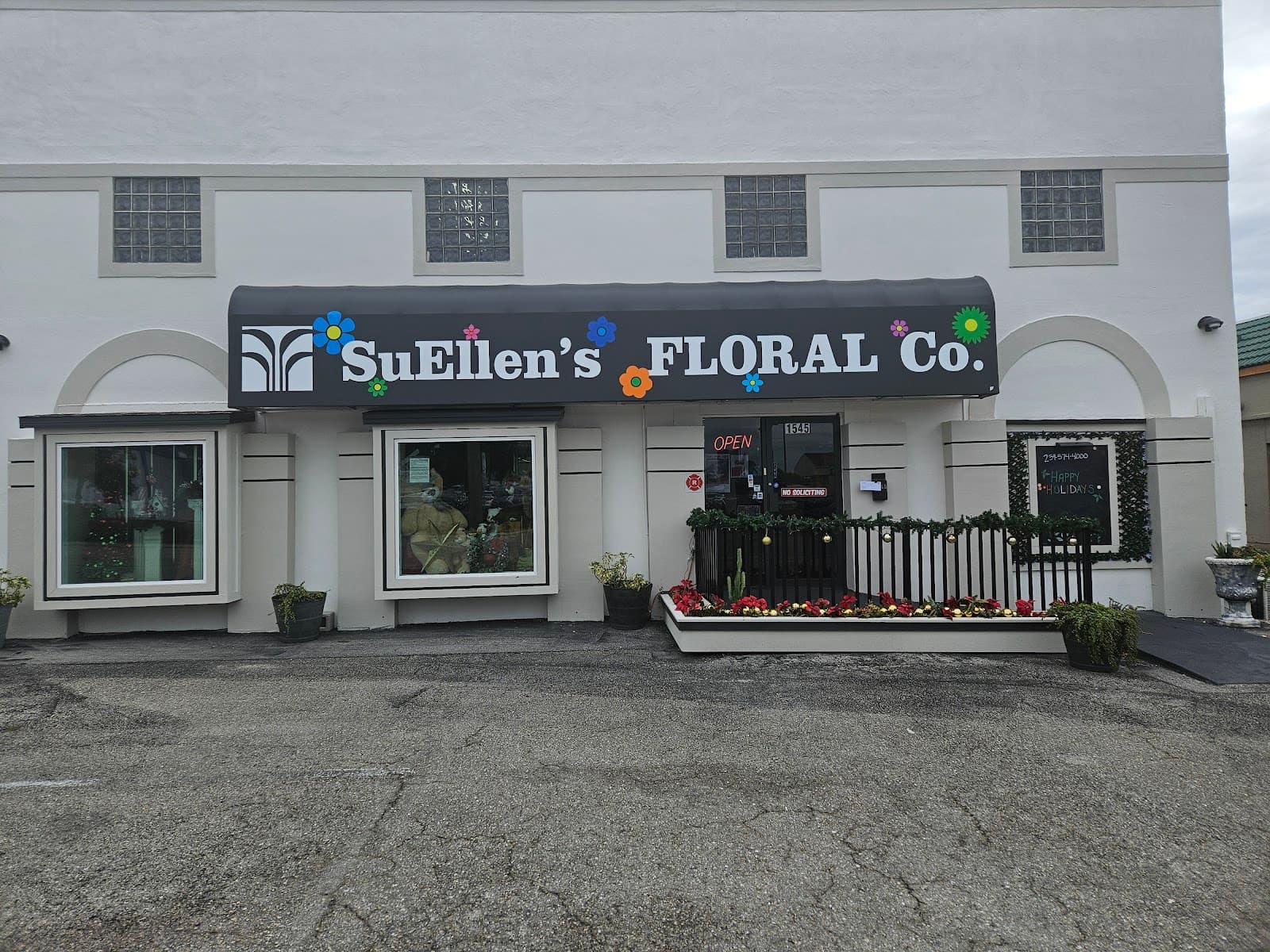 SuEllen's Floral Company Cape Coral Florist - Image 1