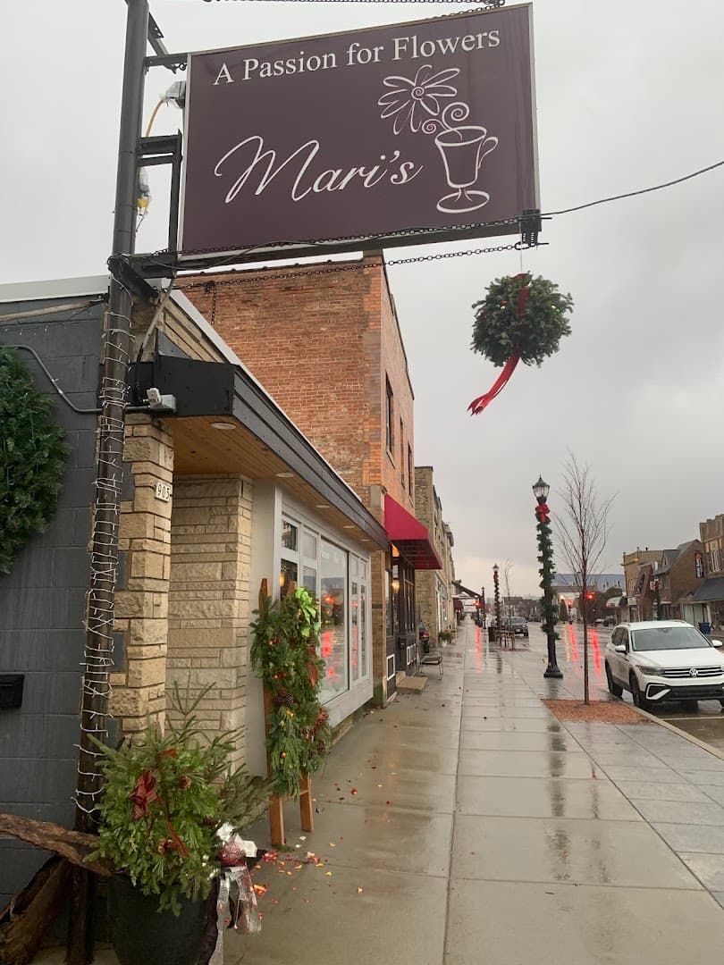 Mari's Flowers, Wine, and Gifts - Image 1