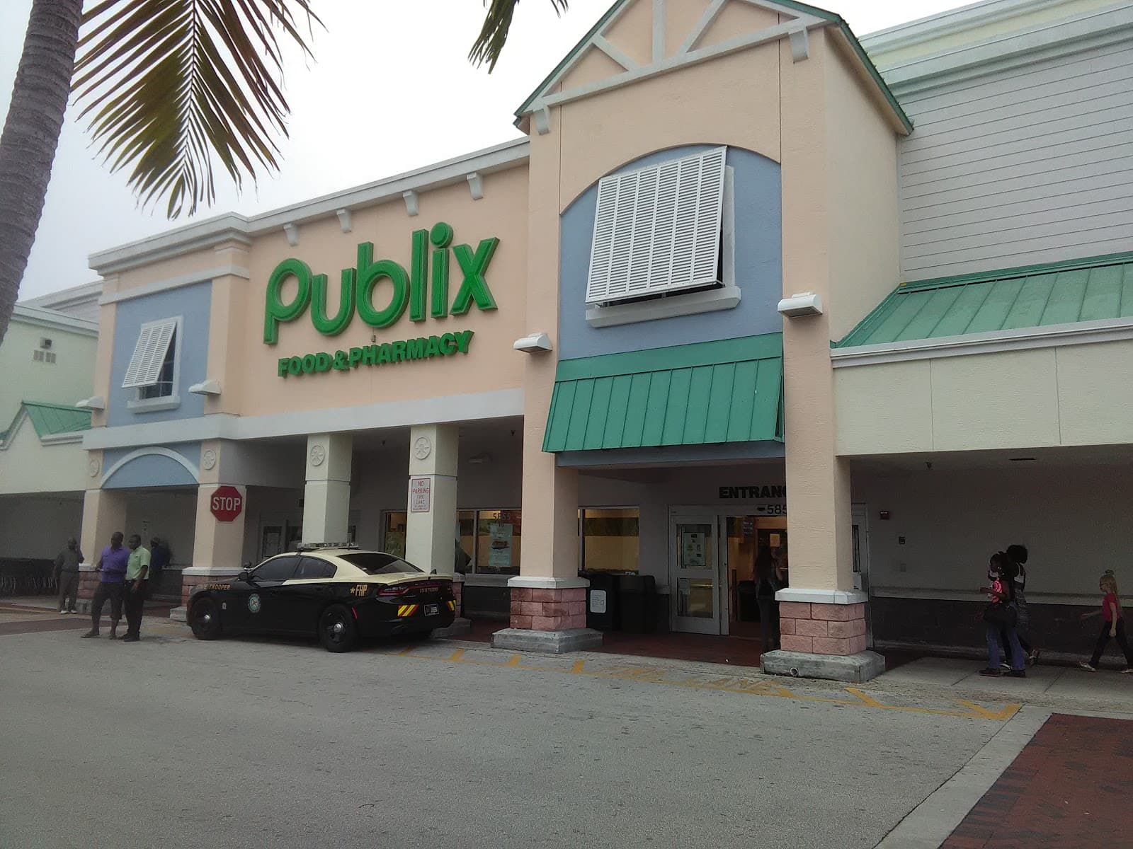 Publix Super Market at Inverrary Falls - Image 1