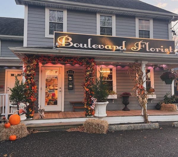 Boulevard Florist - Image 1