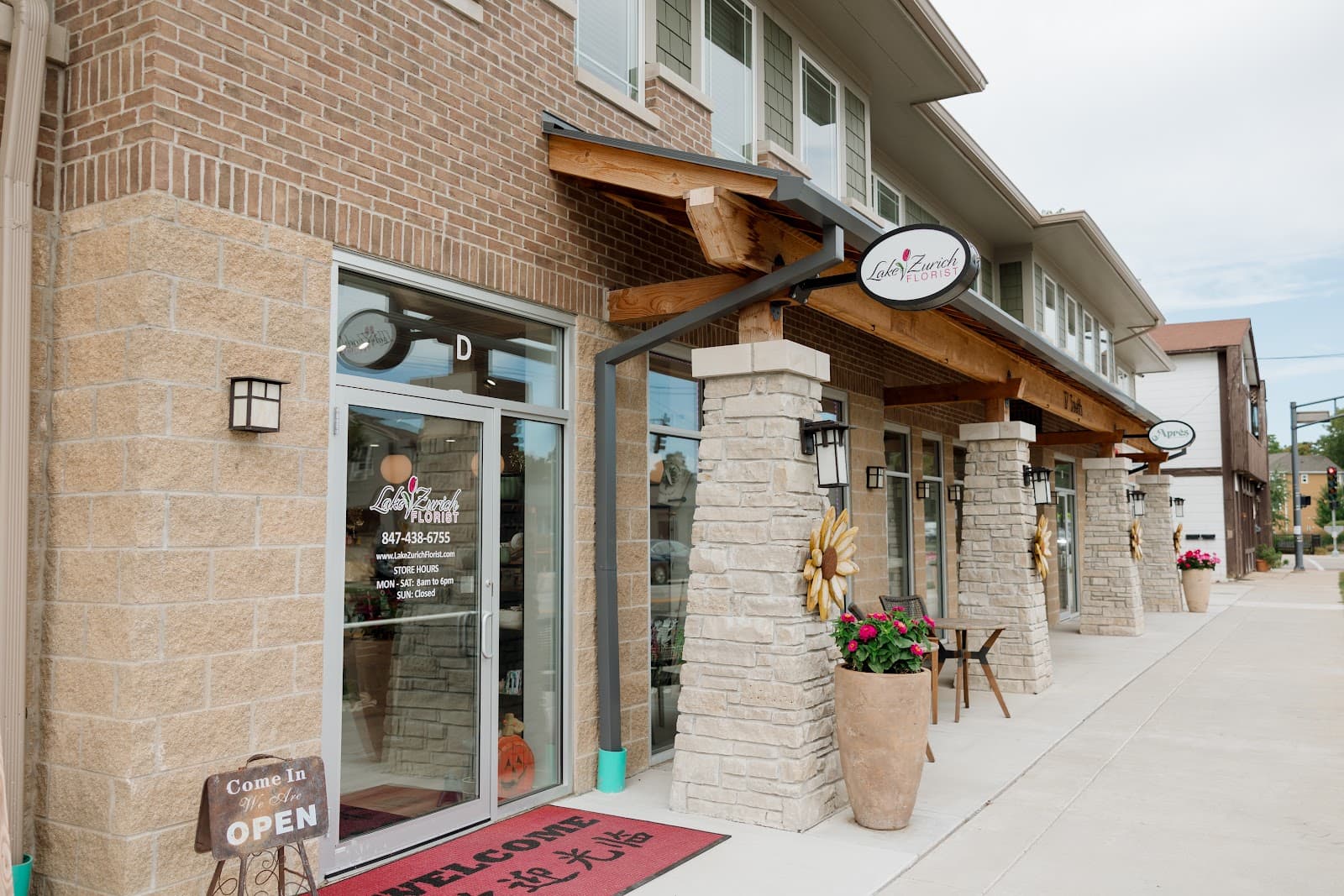 Lake Zurich Florist - Image 1