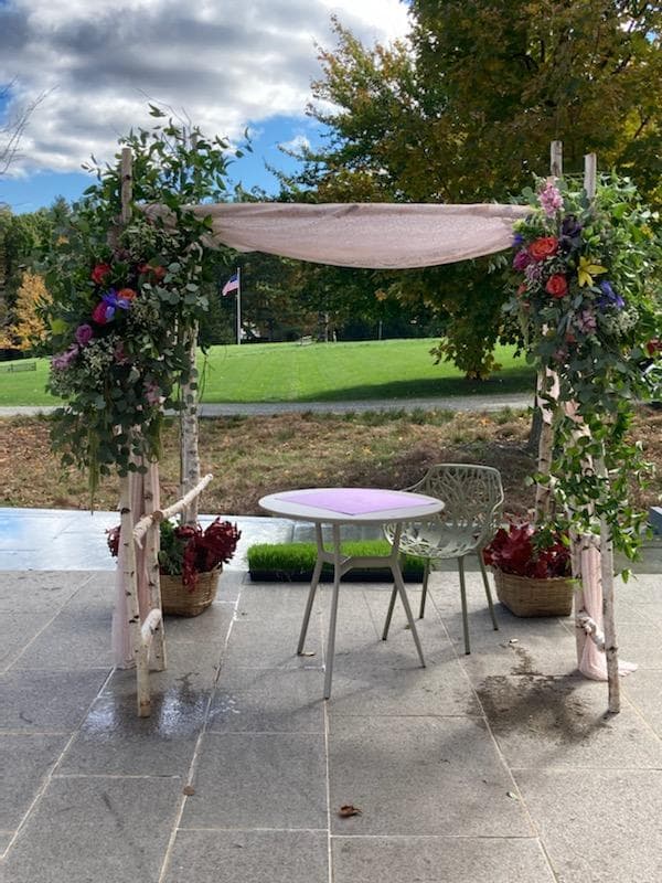 Exeter Flower Shop - Image 1