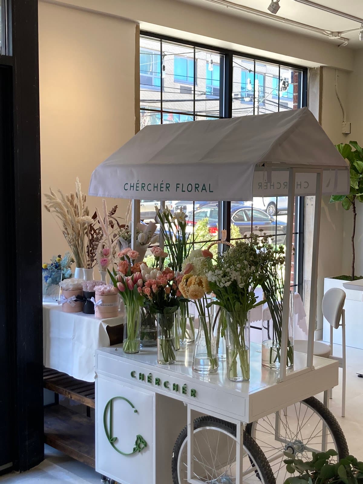 Chercher Floral - Image 1