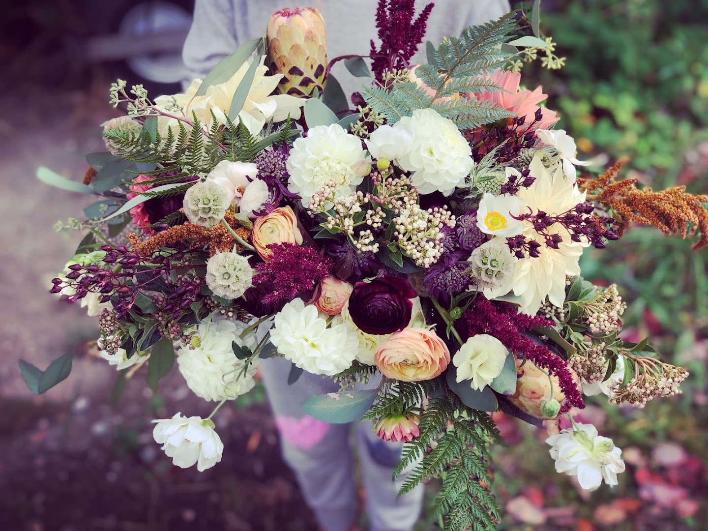 Anna’s Blooms - Image 1