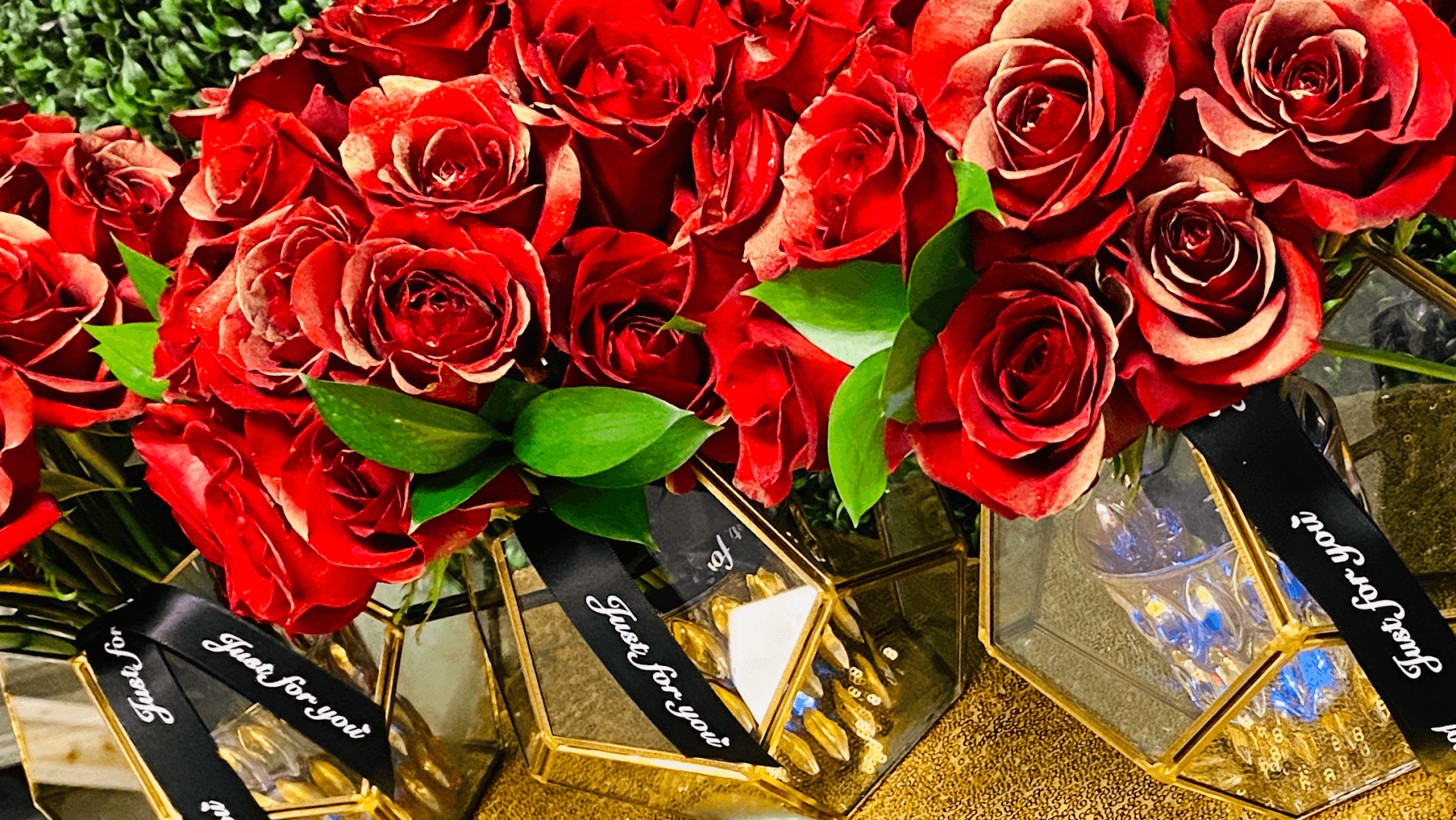 Donya's Florals - Image 1