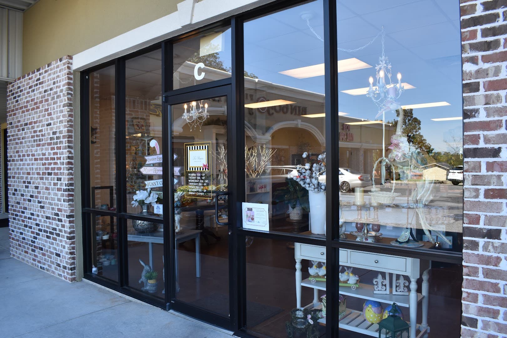 La Passion Artisan Chocolates - Image 1