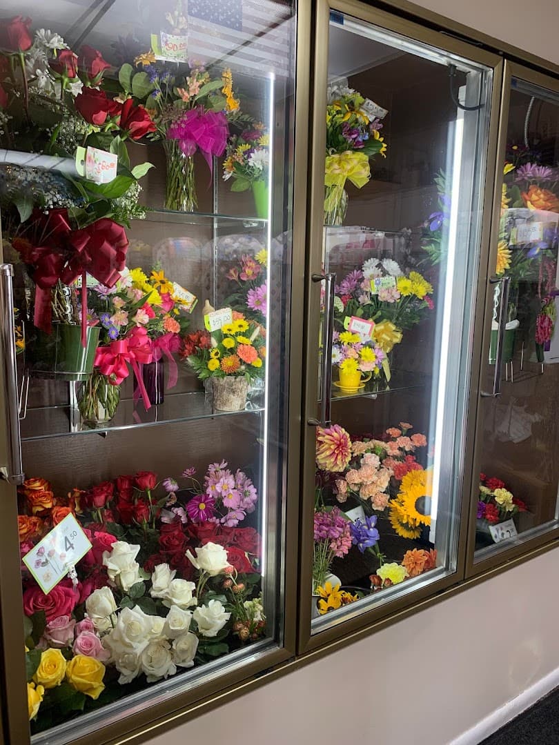 Aladdin's Floral - Image 1