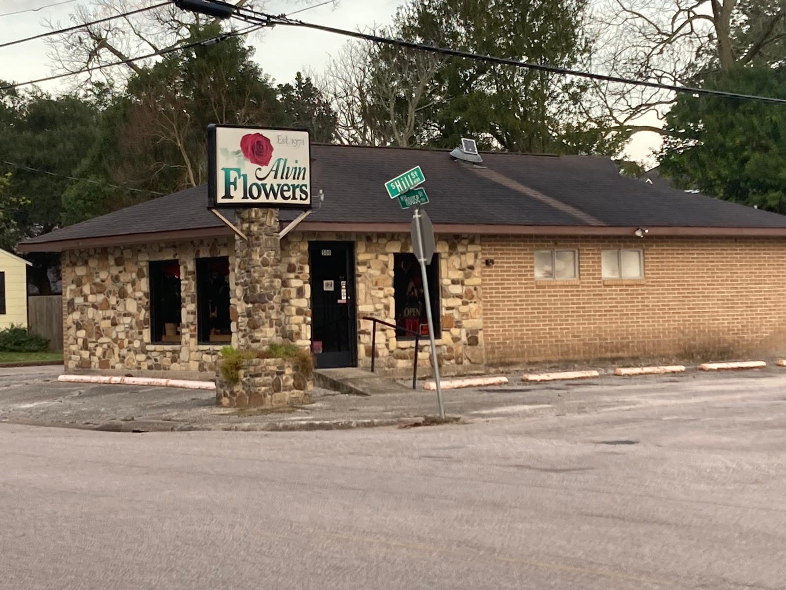 Alvin Flowers - Image 1