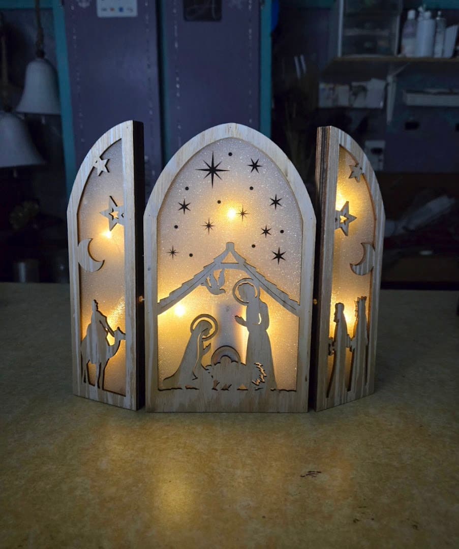 mandy mud floral/ one of a kind designs - Image 1