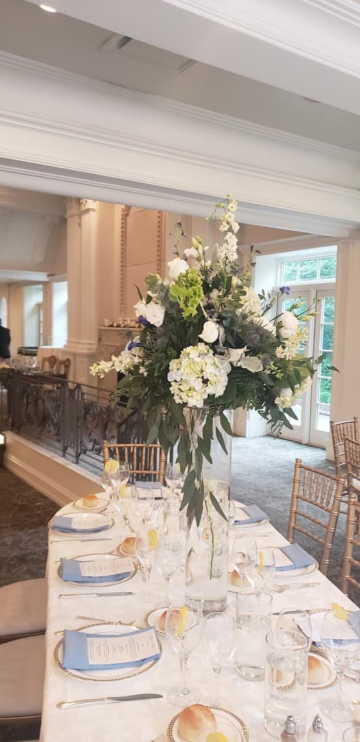 Sunnyside Florist & Greenhouses - Image 1