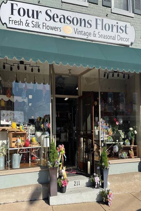 Four Seasons Florist - Image 1