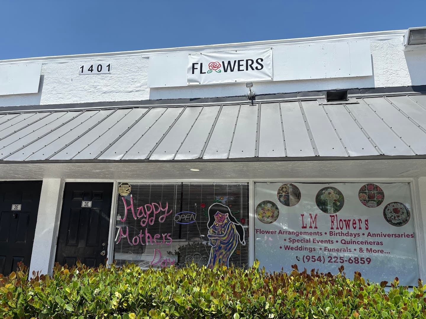 LM Flowers - Image 1