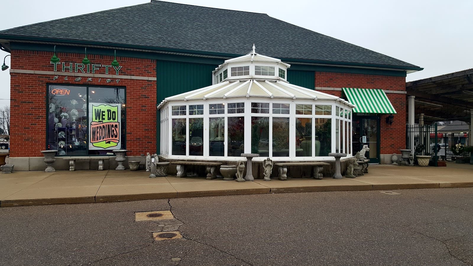 Thrifty Florist - Image 1