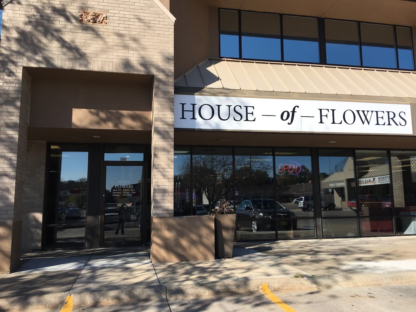 House of Flowers - Image 1
