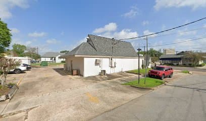 Roy-al flowers & Gifts - Image 1