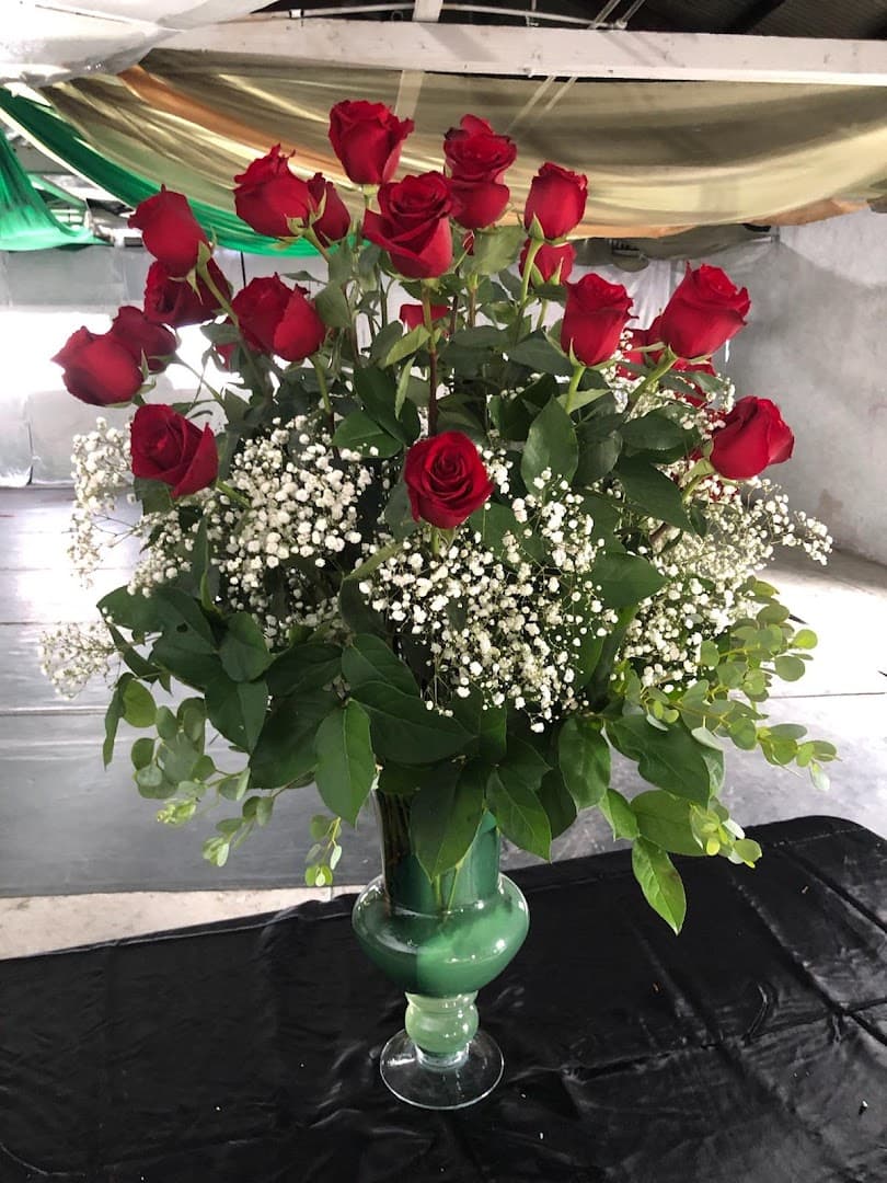 Gutiérrez Flowers - Image 1