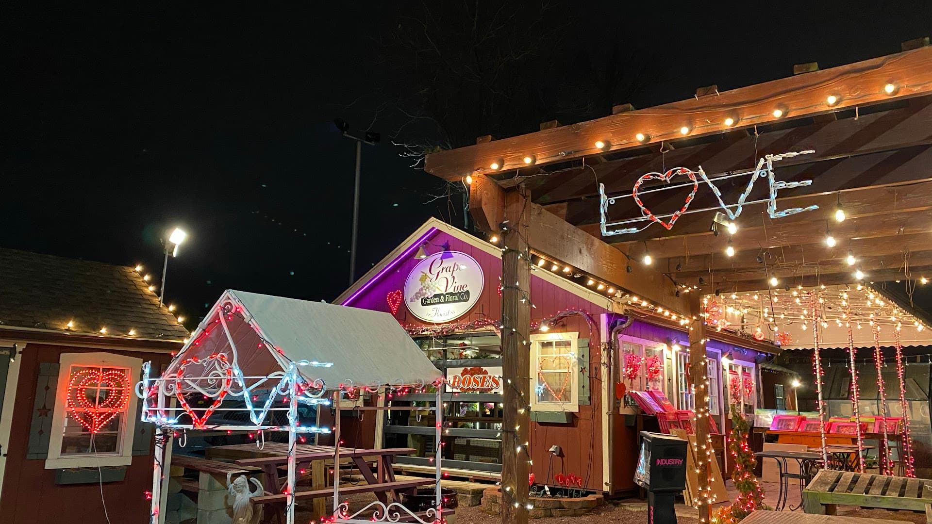 Grapevine Garden & Florist - Image 1