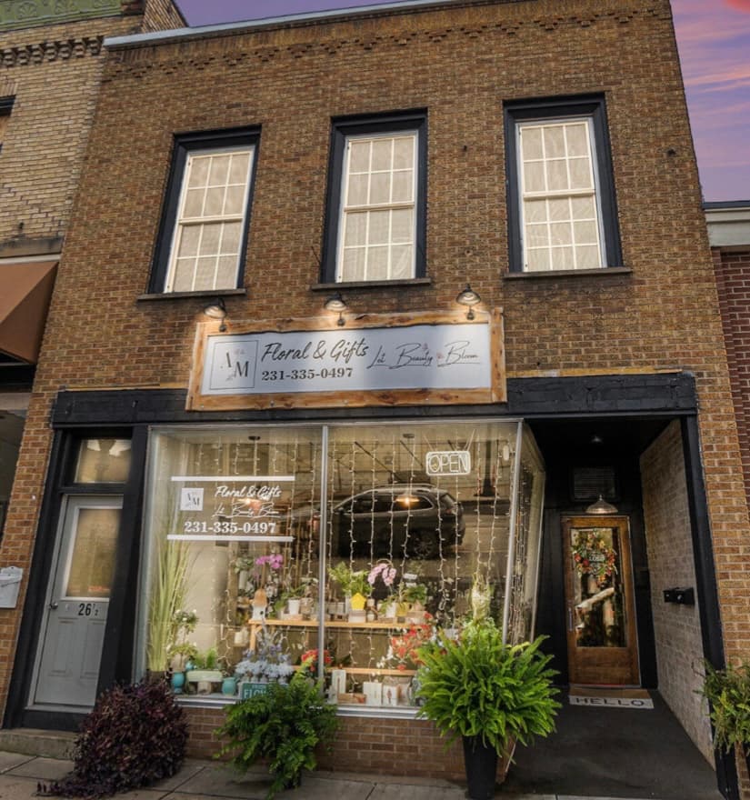 A M Floral and Gifts, LLC Formerly Linden Floral - Image 1