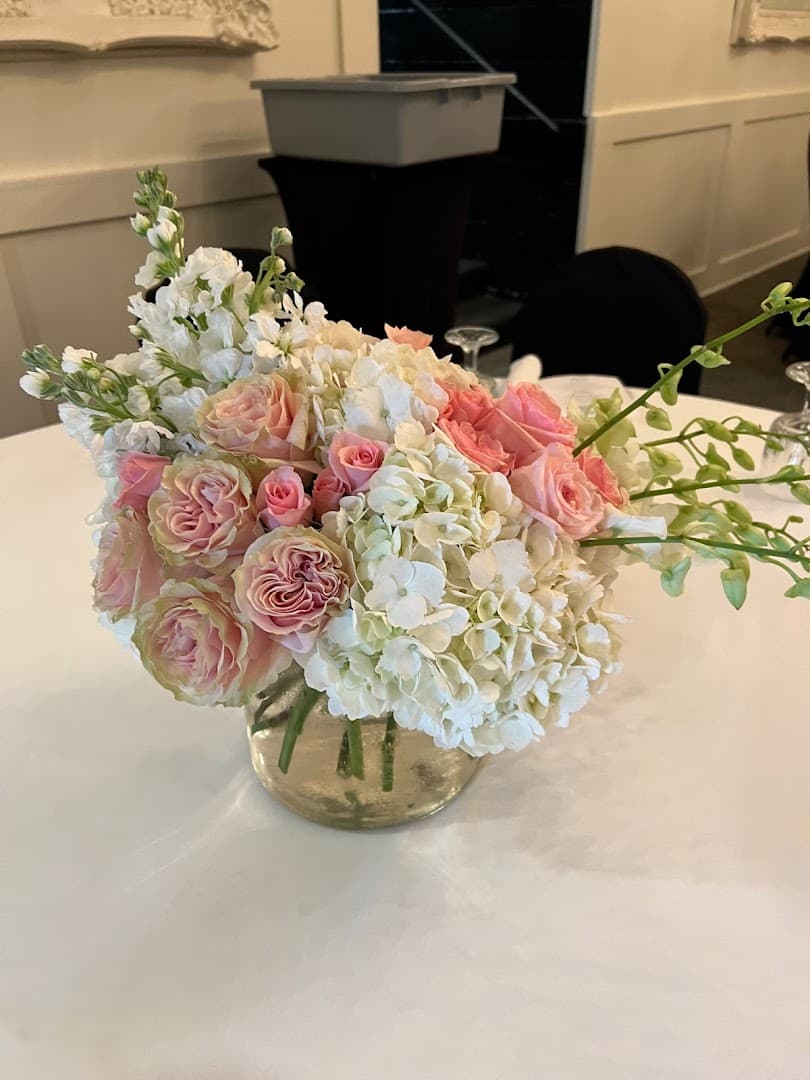 Always and Forever Flowers & Gifts - Image 1