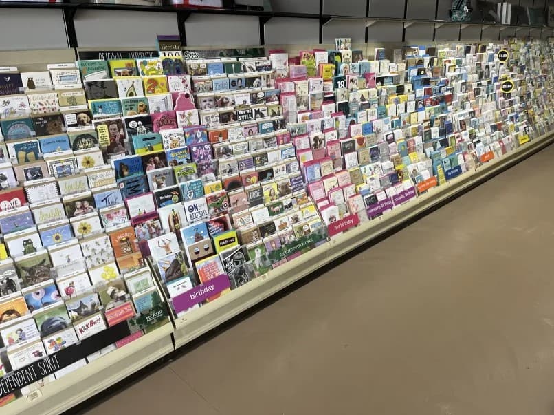 Roby's Flowers and Gifts - Image 1