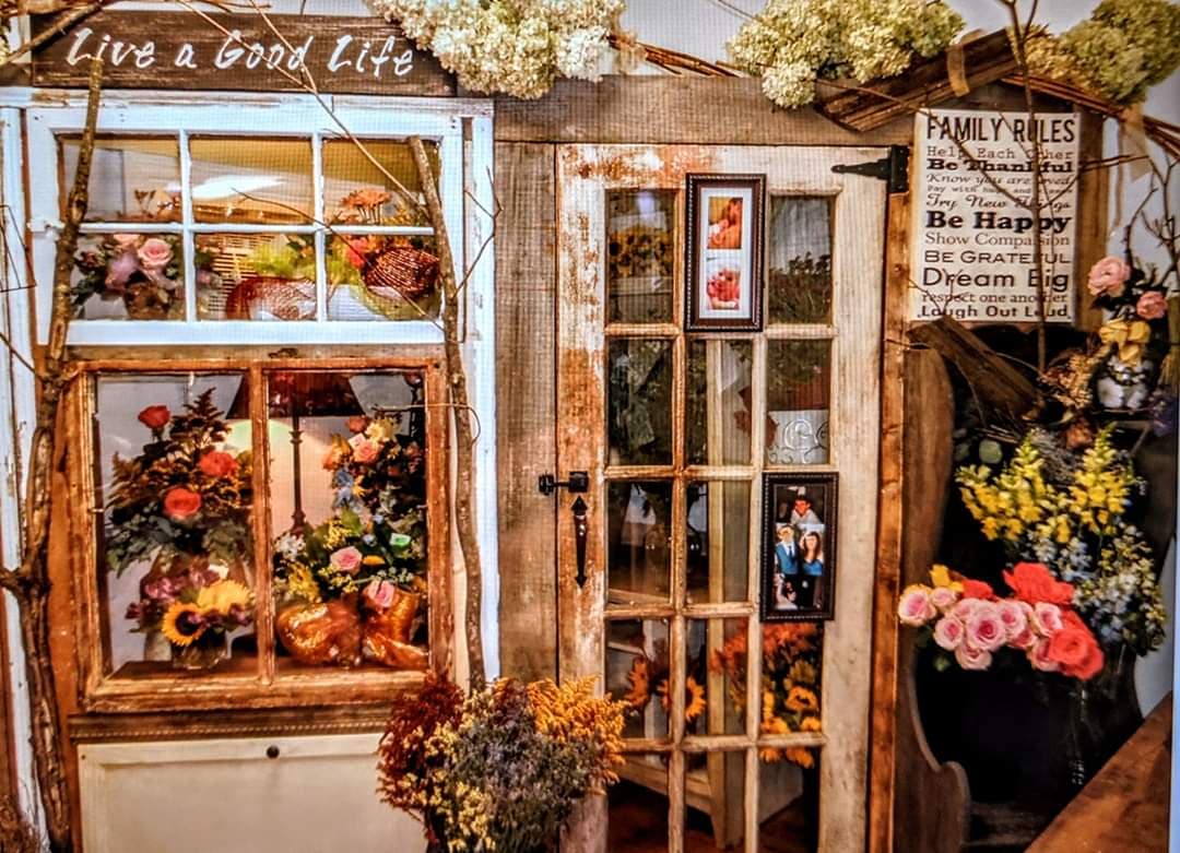 A Touch of Vermont Florist - Image 1