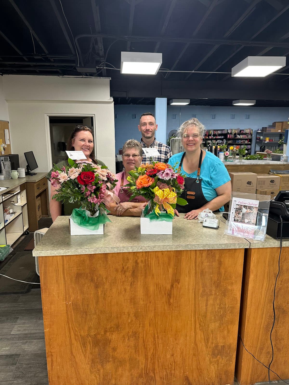 Green Thumb Flower Box Florists - Image 1