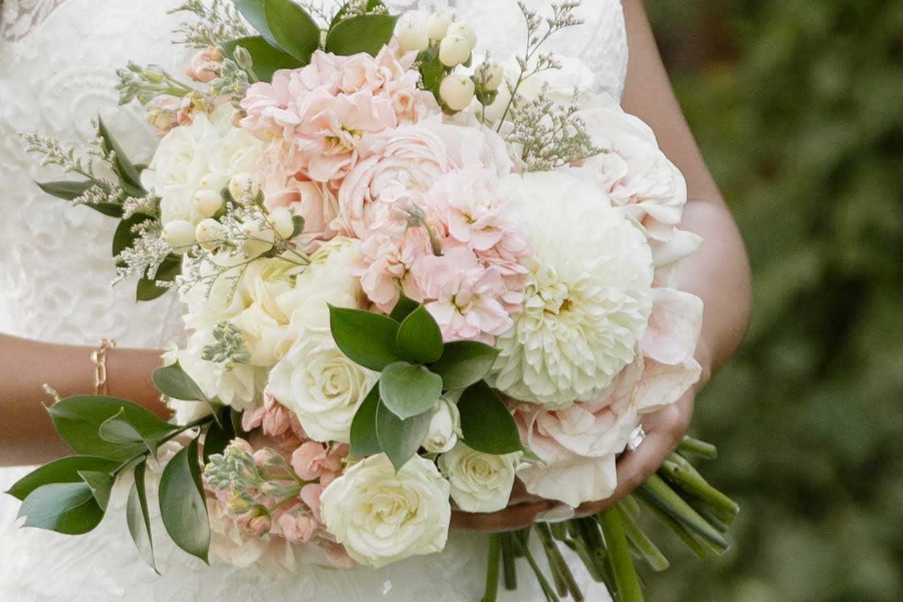 Consider The Lyndies - Image 1