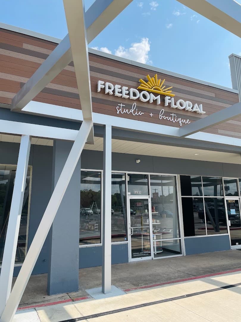 Freedom Floral - Image 1