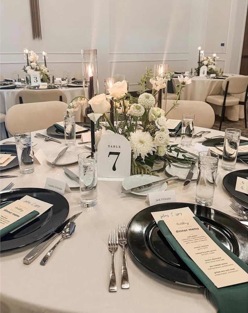 Flowerland Floral - Image 1