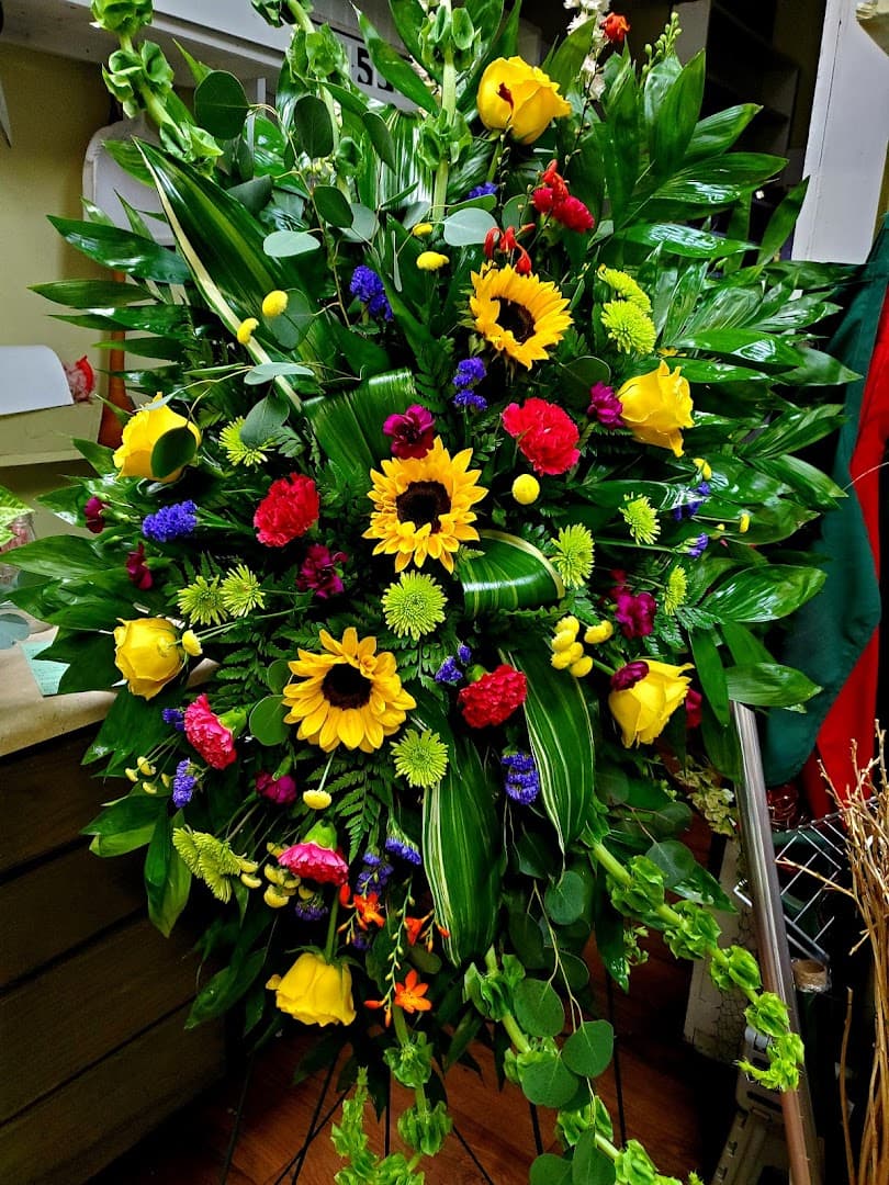 A Touch of Class Florist/Celebrations on Main - Image 1