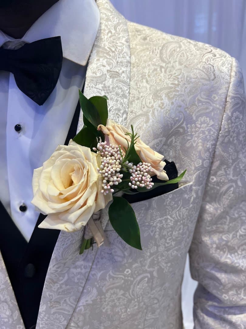 Xquisite Floral Design - Image 1